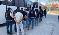 Eskişehir'de iki aile arasında kavga çıktı Polis dahil 11 kişi yaralandı