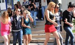 Fuhuş Operasyonunda Gözaltına Alınan Kadının Çantasından Çıkan Not Şaşırttı