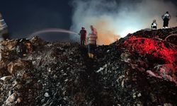 Gaziantep’te kağıt fabrikasında korkutan yangın! Kontrol altına alındı
