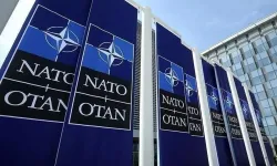 İngiltere NATO Üyesi Mi? Birleşik Krallık NATO'da Yer Alıyor Mu?