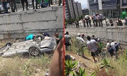 Kahramanmaraş'ta korkutan kaza: Otomobil su kanalına uçtu