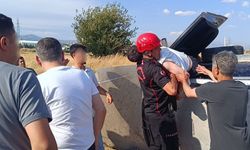 Kahramanmaraş'taki trafik kazasında araçta sıkışan 2 kişi kurtarıldı