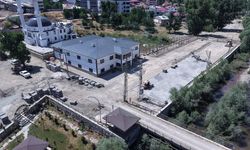 Elbistan Karahasanuşağı’nda parke çalışması!