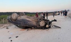 Mersin'de stabilize yolda otomobil takla attı: 1 ölü, 1 yaralı