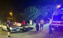Otomobil ile motosiklet çarpıştı: 2 yaralı