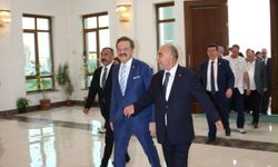 TOBB Başkanı Rifat Hisarcıklıoğlu'ndan Kahramanmaraş Ticaret Borsası'na ziyareti