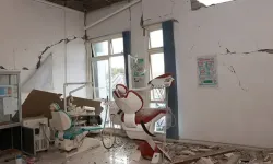 7.7 büyüklüğündeki depremde can kaybı 71'e yükseldi
