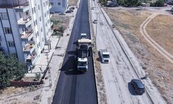 Kahramanmaraş'ta Yeni haftada 17 noktada sıcak asfalt serimi