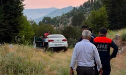 Kahramanmaraş’ta araçta mahsur kalan baba ve kızı kurtarıldı