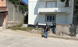 Boşanma aşamasındaki eşini ve baldızını sokak ortasında vurdu