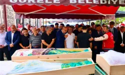 Derede akıntıya kapılıp ölen anne ve 2 kızı, toprağa verildi