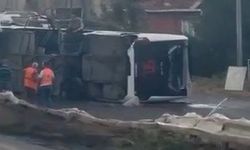 Havalimanı personelini taşıyan servis devrildi! 18 yaralı