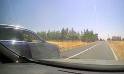 Haber takibi yapan muhabiri tac*z edip kazaya sürüklediler: O anlar kamerada