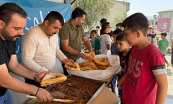 Kahramanmaraş Ülkü Ocakları'ndan öğrencilere yemek ikramı