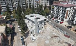 Kahramanmaraş'ta 6 Şubat'ta yıkılan Fatma Gölcü Camii yeniden yükseliyor