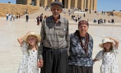 Kahramanmaraş'ta tedavi olan çift 34 yıl sonra ikiz buldu