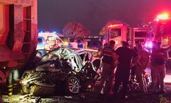 Mardin'de otomobil hafriyat kamyonuna arkadan çarptı: 1 ölü, 2 yaralı