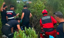 Muğla'da otomobil şarampole yuvarlandı: 1 ölü, 3 yaralı