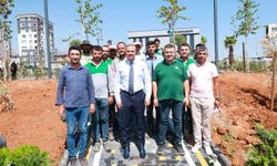 Onikişubat Belediye Başkanı Hanifi Toptaş'tan park incelemeleri