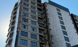 Plaza yangınının bilançosu gün ağarınca ortaya çıktı