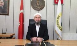 Sarığı ve cübbesiyle gündemde! Mehmet Murat Çoruhlu kimdir?