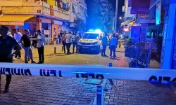 Sokak ortasında silahlı kavga: 5 kişi yaralandı