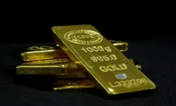 Altında yükseliş hızlandı! Ons altın 4 bin 600 doları aştı