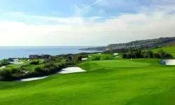 Trump'ın golf sahasında silahlı bir kişi yakalandı