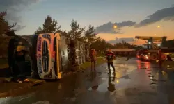 Yolcu otobüsü ile akaryakıt tankeri çarpıştı: 2’si ağır 35 yaralı