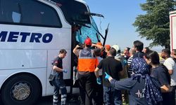 Yolcu otobüsü kamyona çarptı: 1 ölü, 7 yaralı