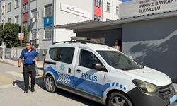 1. sınıf öğrencisinin çantasından tabanca çıktı