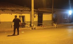 Cani baba eşini ve kızını bıçakladı