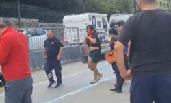 Korkutan anlar: 2 kişi sörf tahtasından denize düşüp sürüklendi