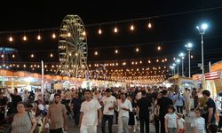 Ağustos Fuarı esnafa ekonomik can suyu oldu