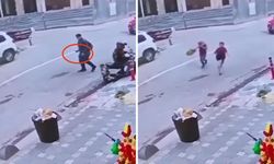 Bıçaklı şahıstan kaçan iki öğrenci bakkala sığındı
