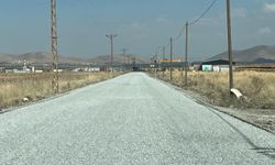 Göksun’da mahalleleri birbirine bağlayan yol yenilendi
