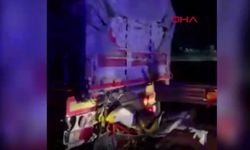 Hatay’da motosiklet TIR’a çarptı! Sürücü ağır yaralı