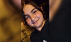İzmir Torbalı’da Balkondan Düşen 12 Yaşındaki Elifnaz Hayatını Kaybetti
