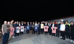 Kahramanmaraş protokolünden İstiklalspor'a moral yemeği