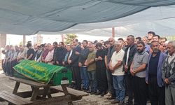 Kahramanmaraş’ta iş makinesinin çarptığı 18 yaşındaki genç toprağa verildi