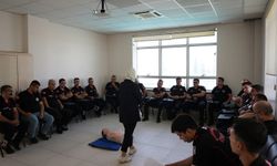 Kahramanmaraş’ta İtfaiye Personeline Uygulamalı İlk Yardım Eğitimi