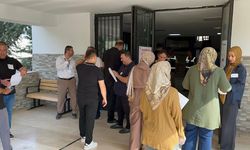 Kahramanmaraş’ta KPSS heyecanı! Adaylar salonları doldurdu, aileler okul önünde bekledi