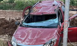Kahramanmaraş'ta lastik patlaması kazaya neden oldu: 2 yaralı