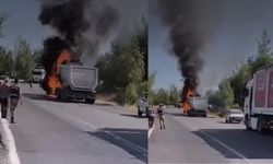 Kahramanmaraş’ta yolda ilerleyen kamyon bir anda alev aldı