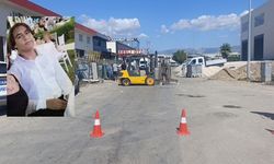 Manavgat’ta Motosiklet Sürücüsü Forkliftin Vinç Demirine Çarparak Hayatını Kaybetti