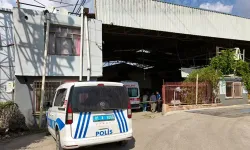 Ofisinde kasığından tabancayla vurulmuş halde ölü bulundu