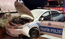 Polis aracına çarpan TIR'ın sürücüsü ağır yaralandı