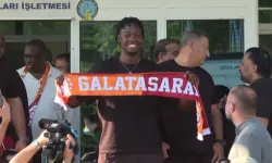 El Chadaille Bitshiabu Galatasaray İçin İstanbul’a Geldi! İşte İlk Sözleri