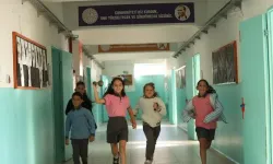 Milyonlarca öğrenci yeniden sıralarda! 2026-2027 eğitim yılı başladı