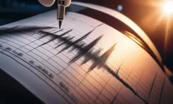Kahramanmaraş'ın komşu ili Adana'da 5 büyüklüğünde deprem